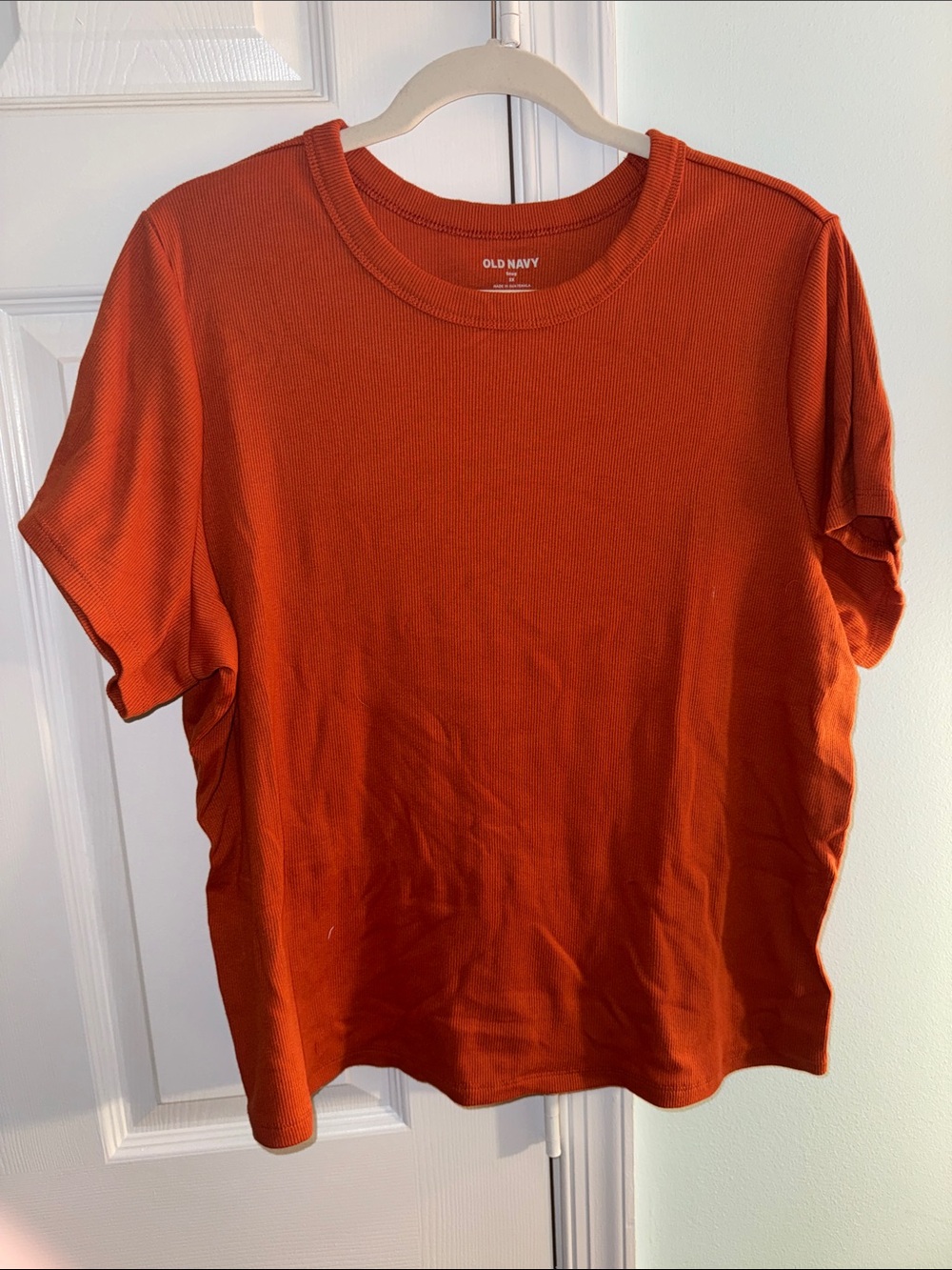 Old Navy Women's Short Sleeve Crewneck Tee in Rust Orange